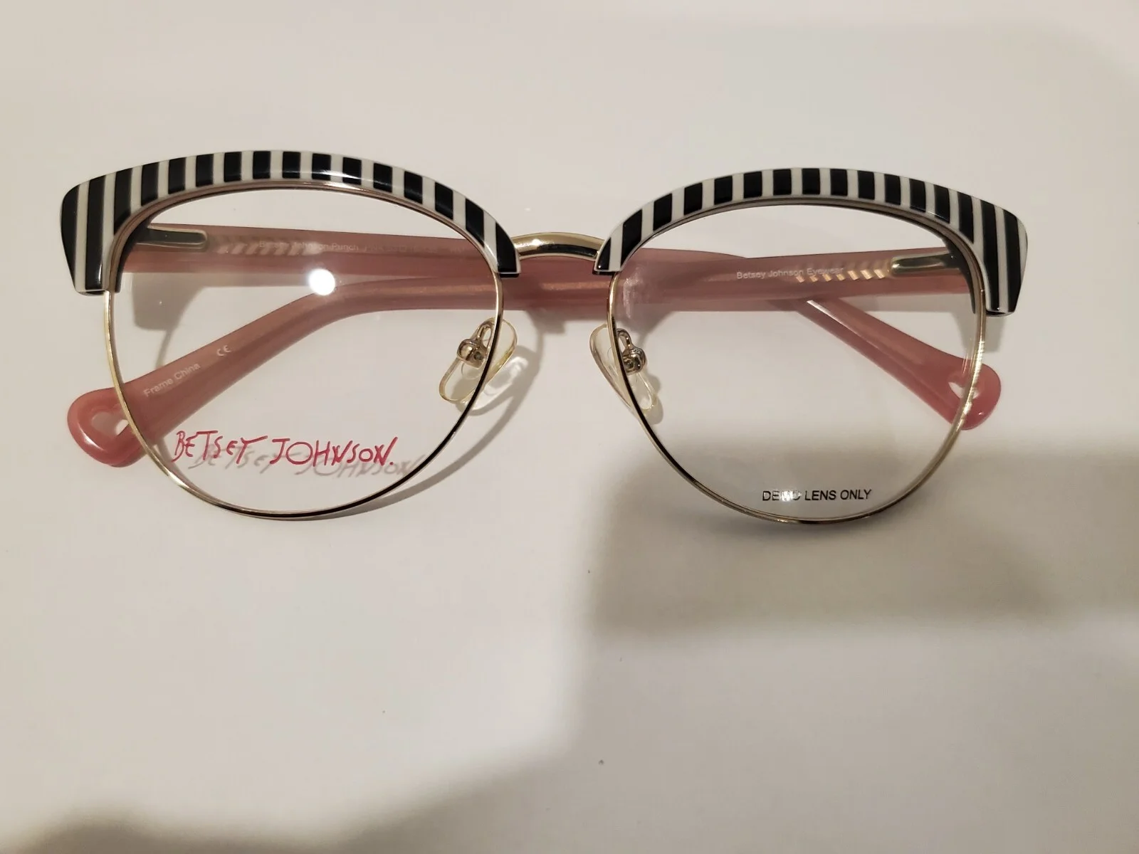 NEW BETSEY JOHNSON PUNCH PINK Eyeglasses For Women 53/16/135MM B39MM PERFECT 3