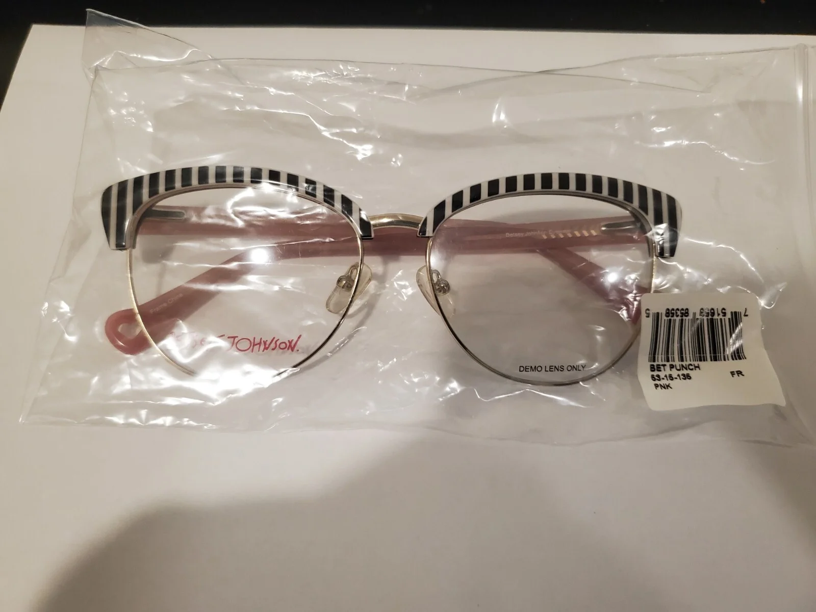 NEW BETSEY JOHNSON PUNCH PINK Eyeglasses For Women 53/16/135MM B39MM PERFECT 4